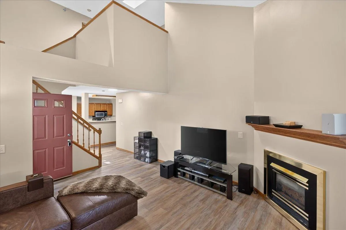 Photo 7 of 2583 Lockwood Drive