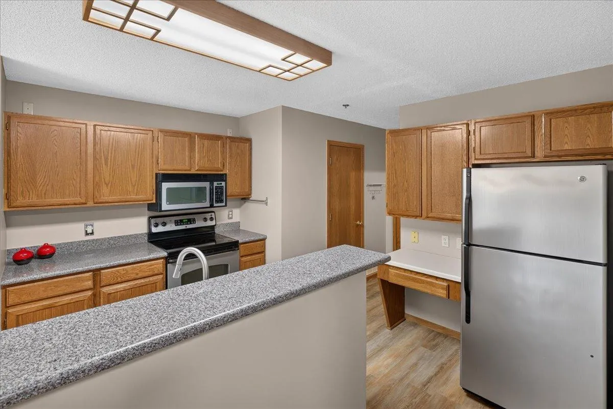 Photo 16 of 2583 Lockwood Drive