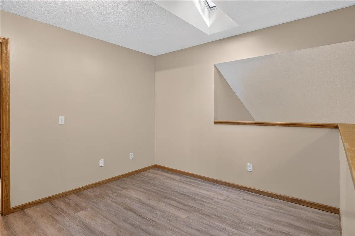 Photo 20 of 2583 Lockwood Drive