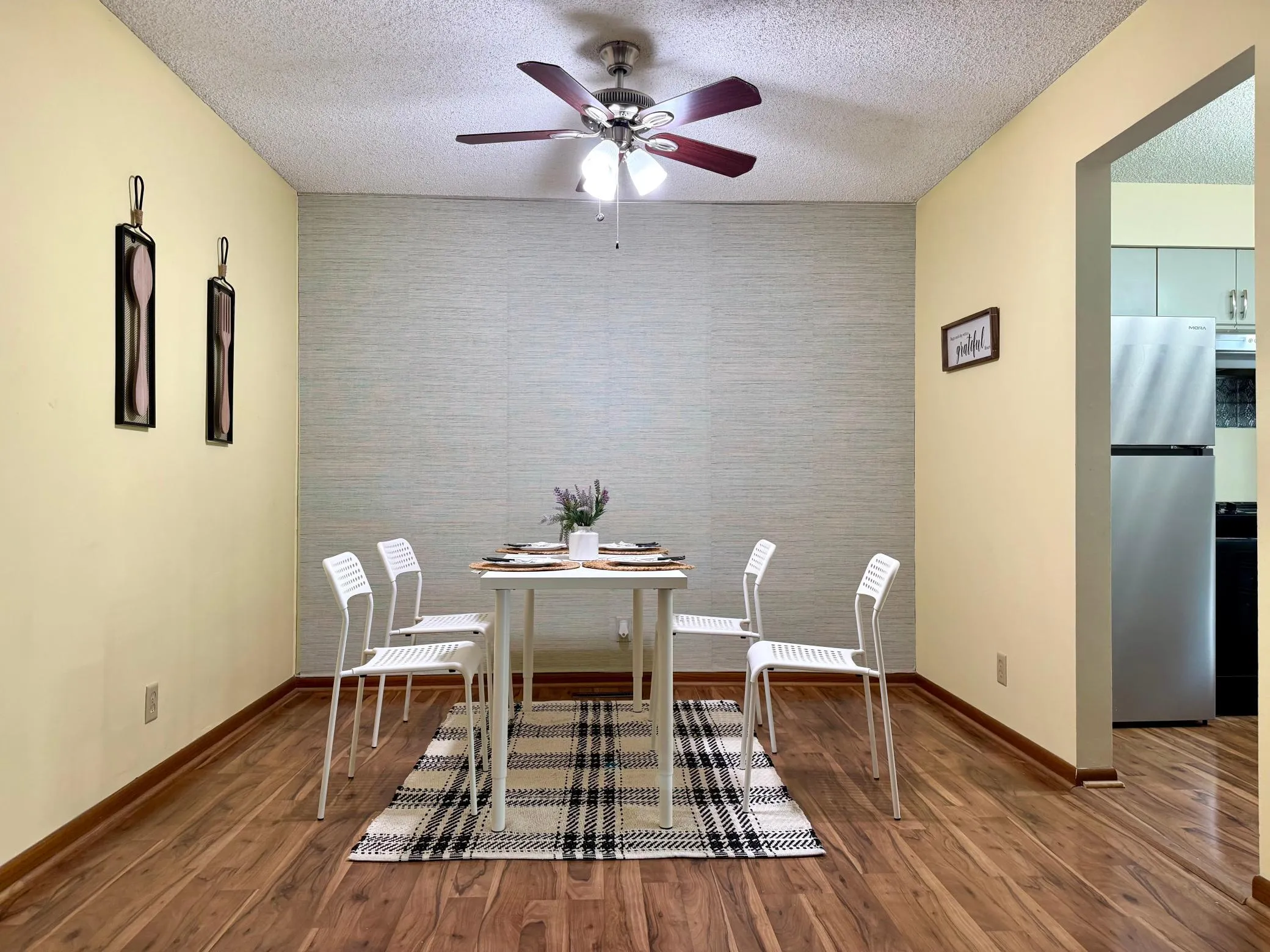 Photo 5 of 7 Crusader E Avenue Unit D