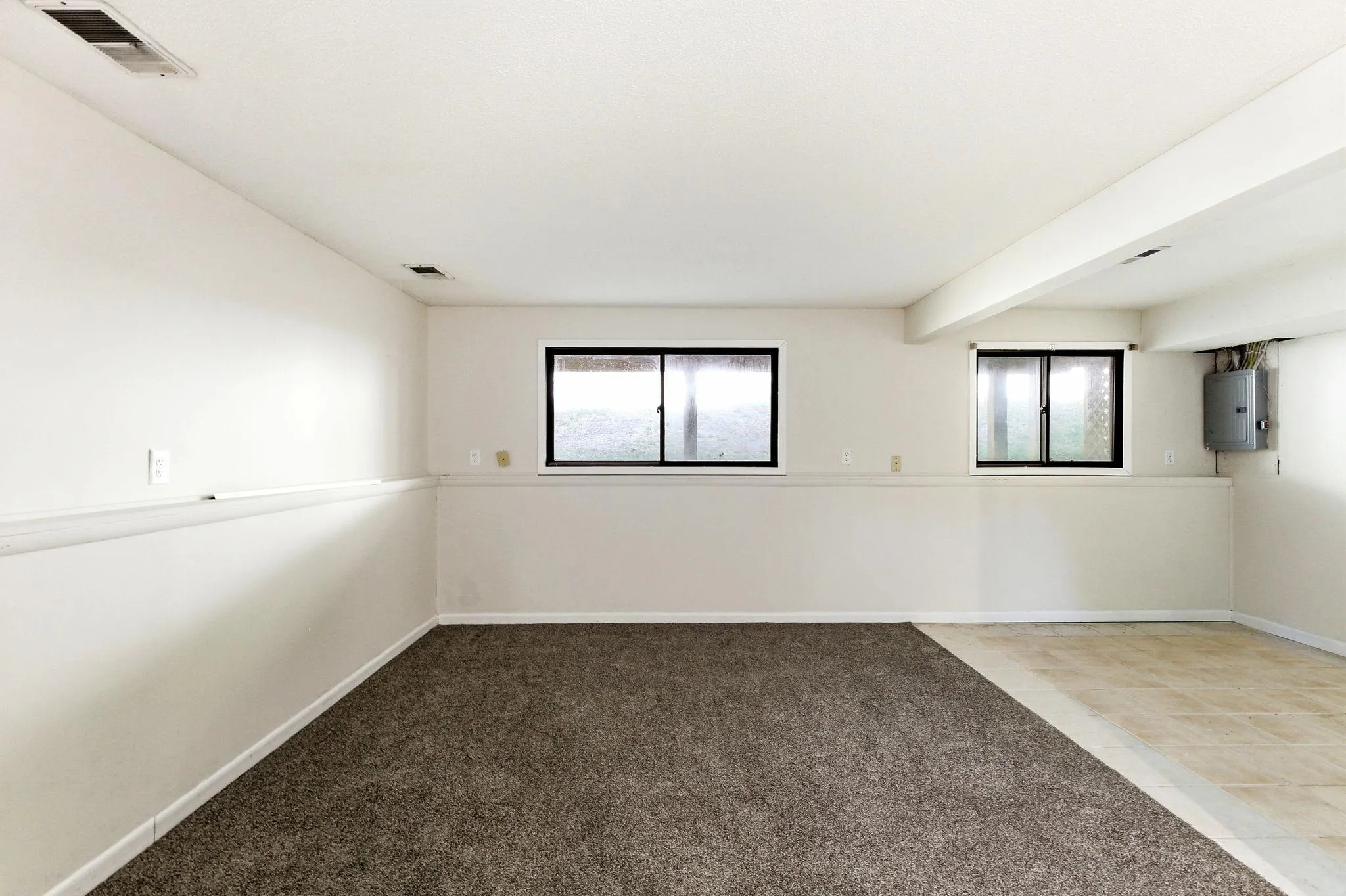 Photo 18 of 1213 Timbershore Lane