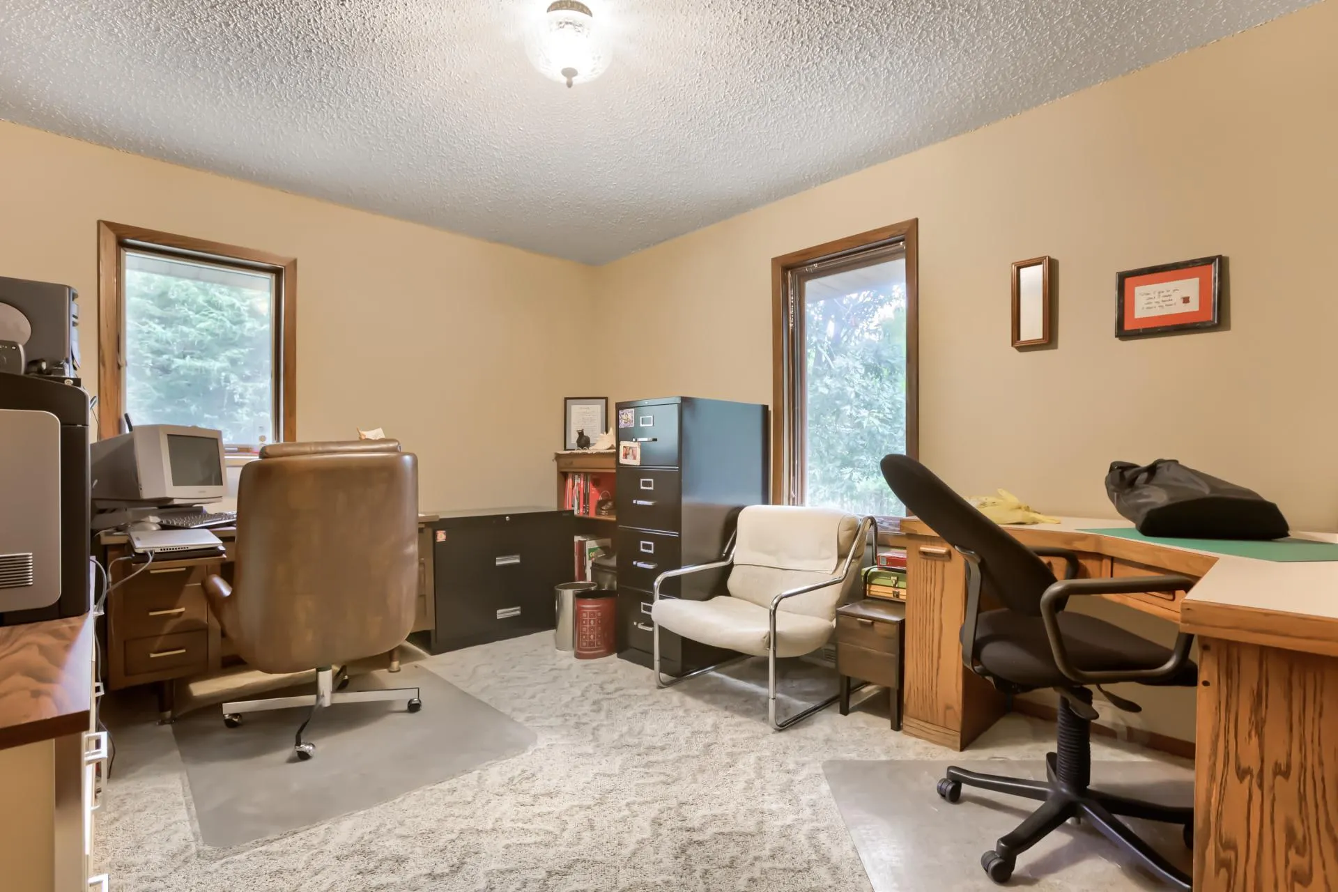 Photo 6 of 9900 Primrose N Avenue