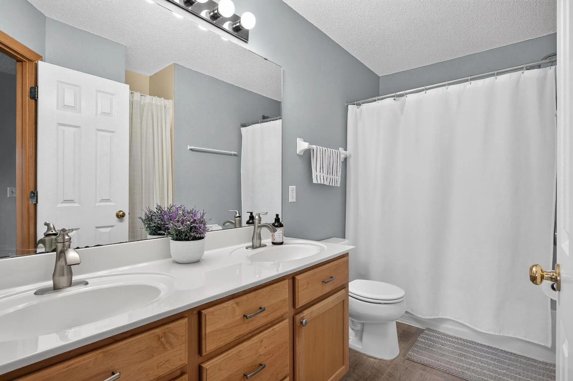 Photo 22 of 17679 Hackberry Court