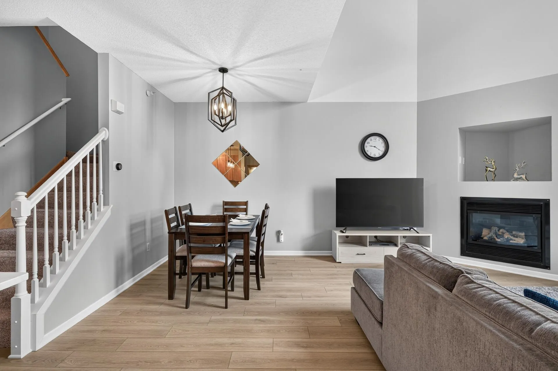 Photo 9 of 17679 Hackberry Court
