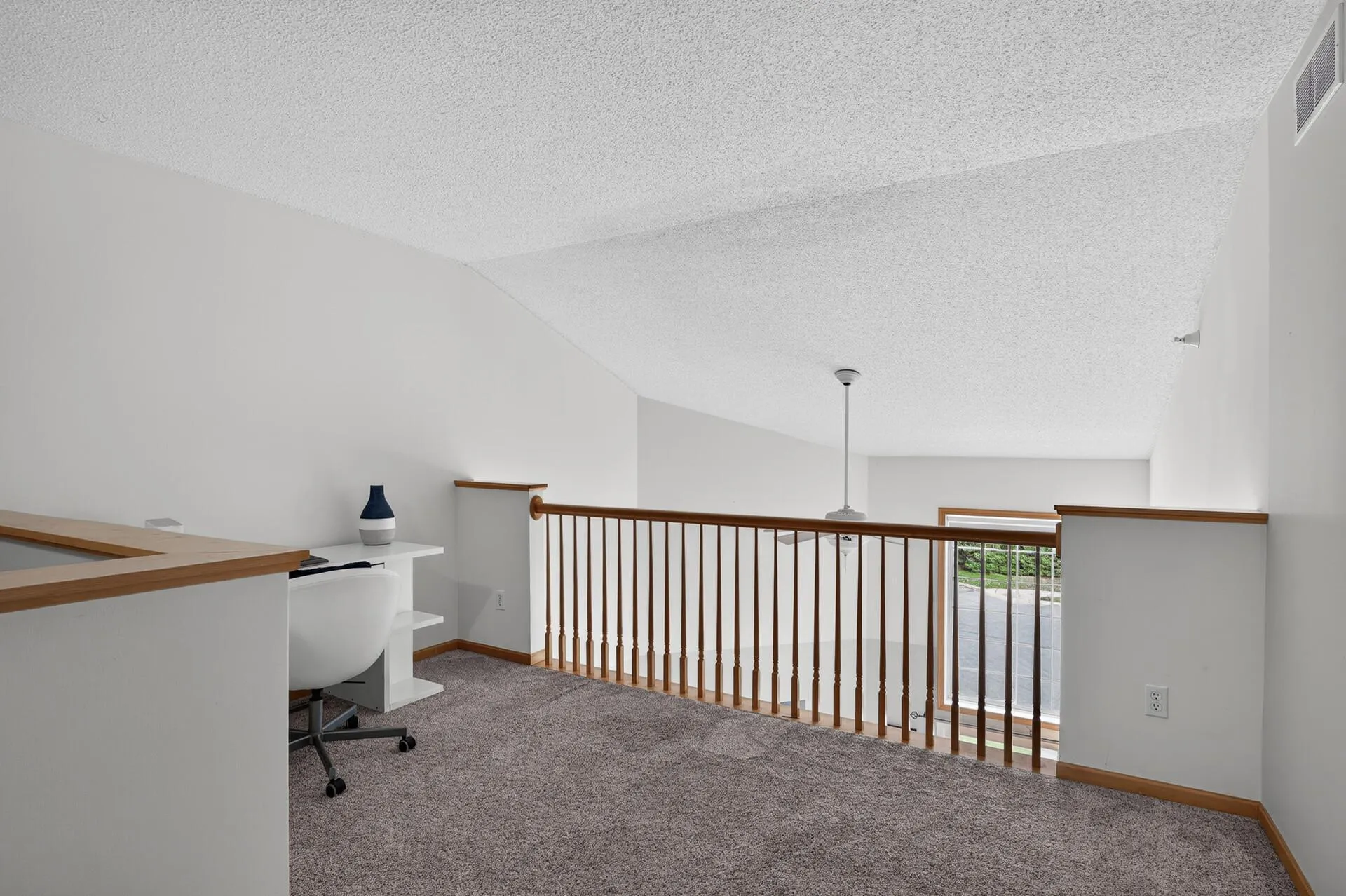 Photo 19 of 17679 Hackberry Court