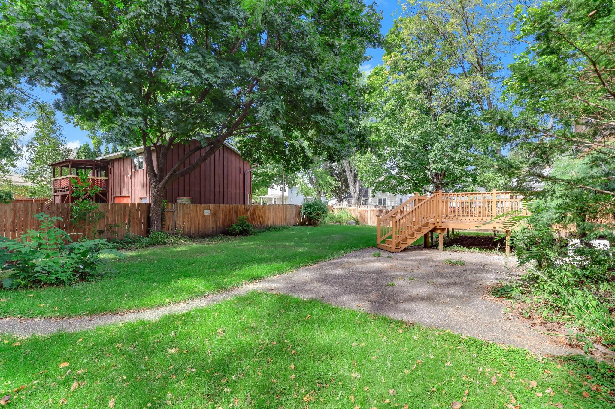 Photo 34 of 1102 Ramsey Street
