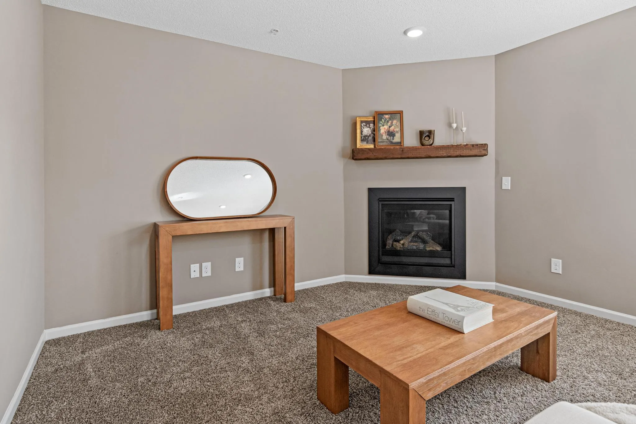 Photo 12 of 7561 Woods Edge Boulevard