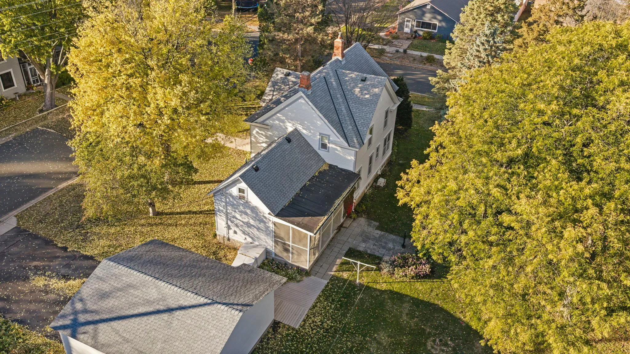 Photo 64 of 221 8th W Street