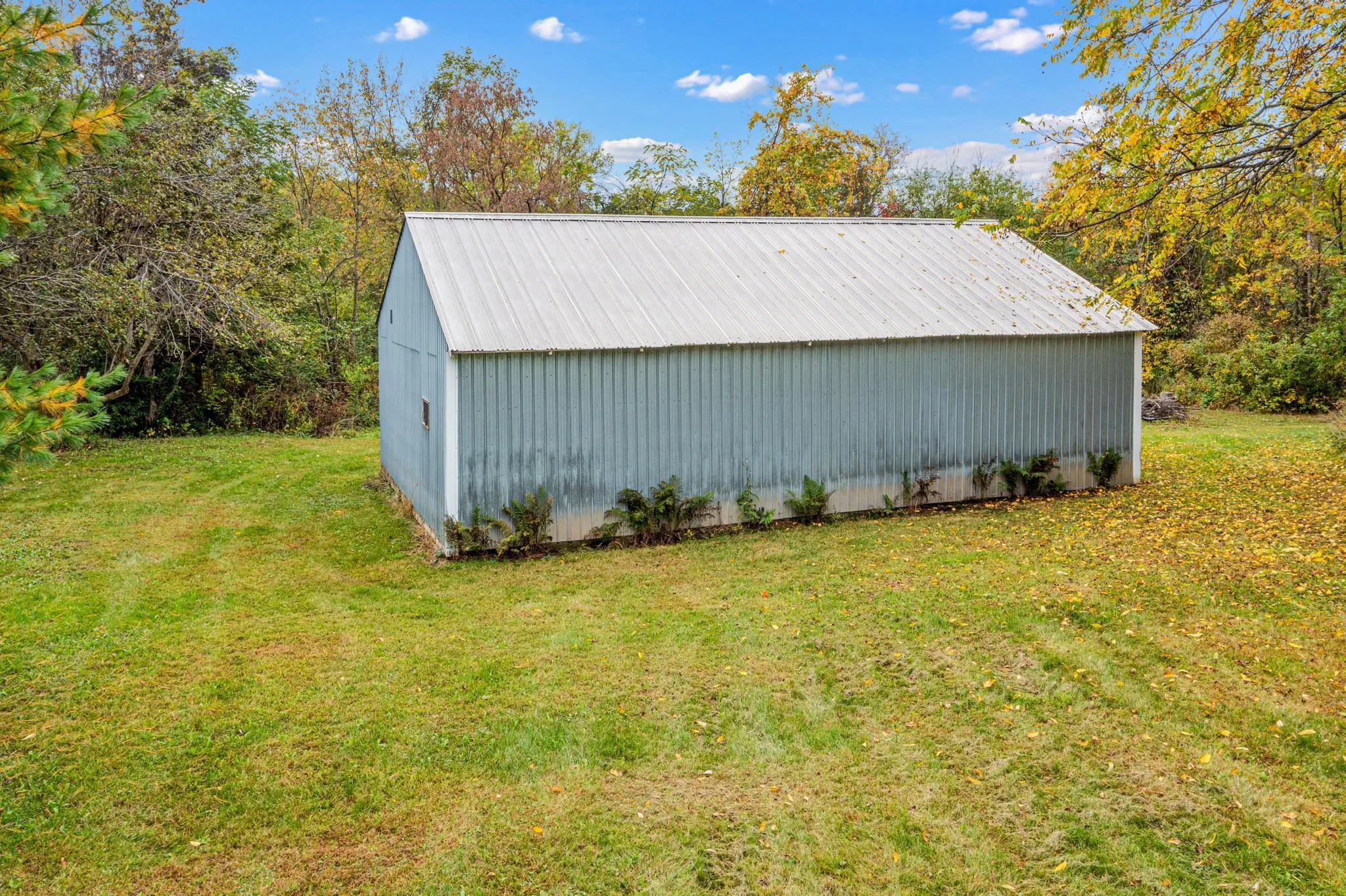 Photo 32 of 653 Deerwood Drive