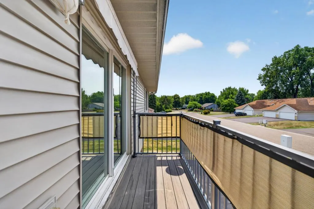 Photo 9 of 3276 Greenbrier Street Unit 3276c