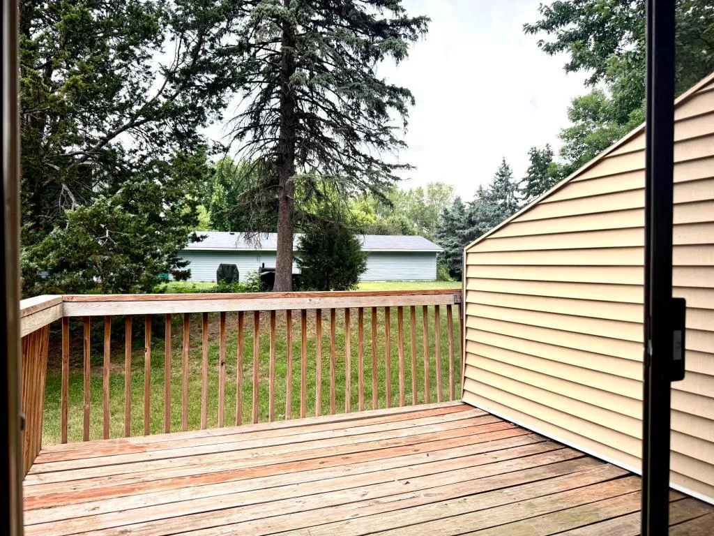 Photo 23 of 2129 49th E Way