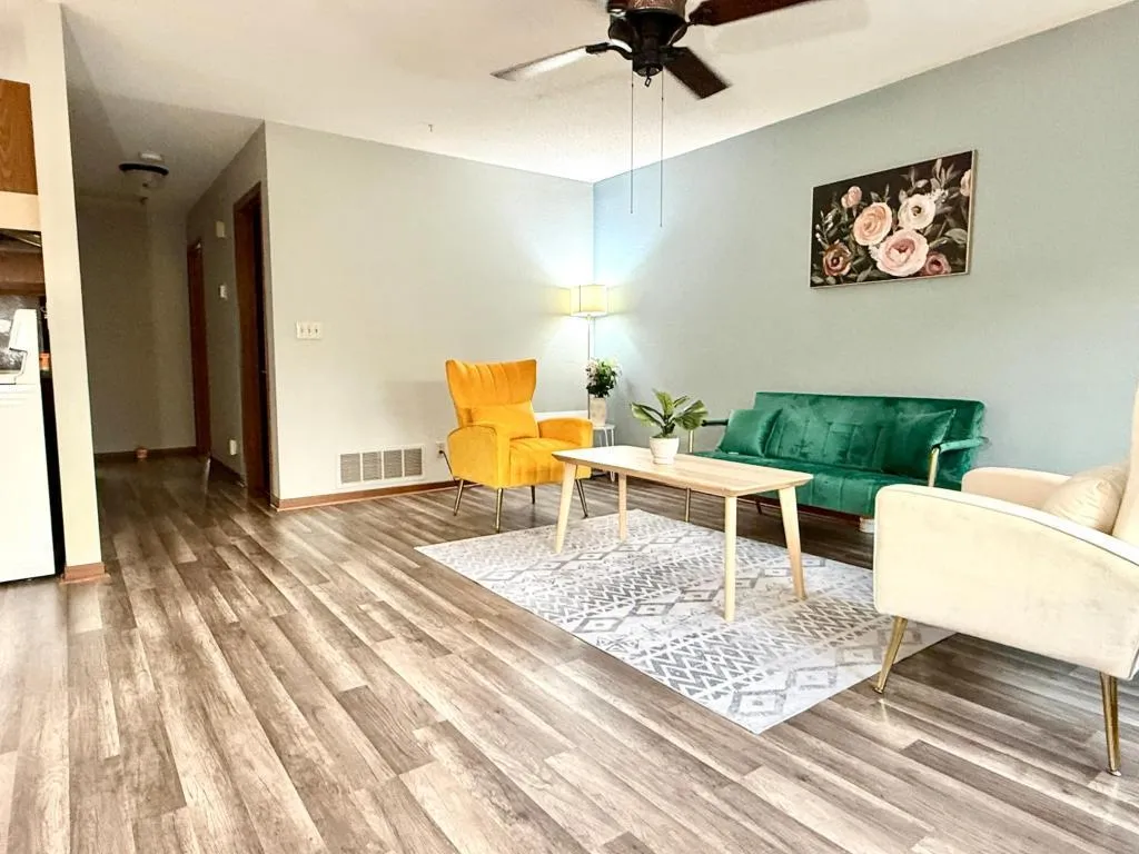Photo 11 of 2129 49th E Way