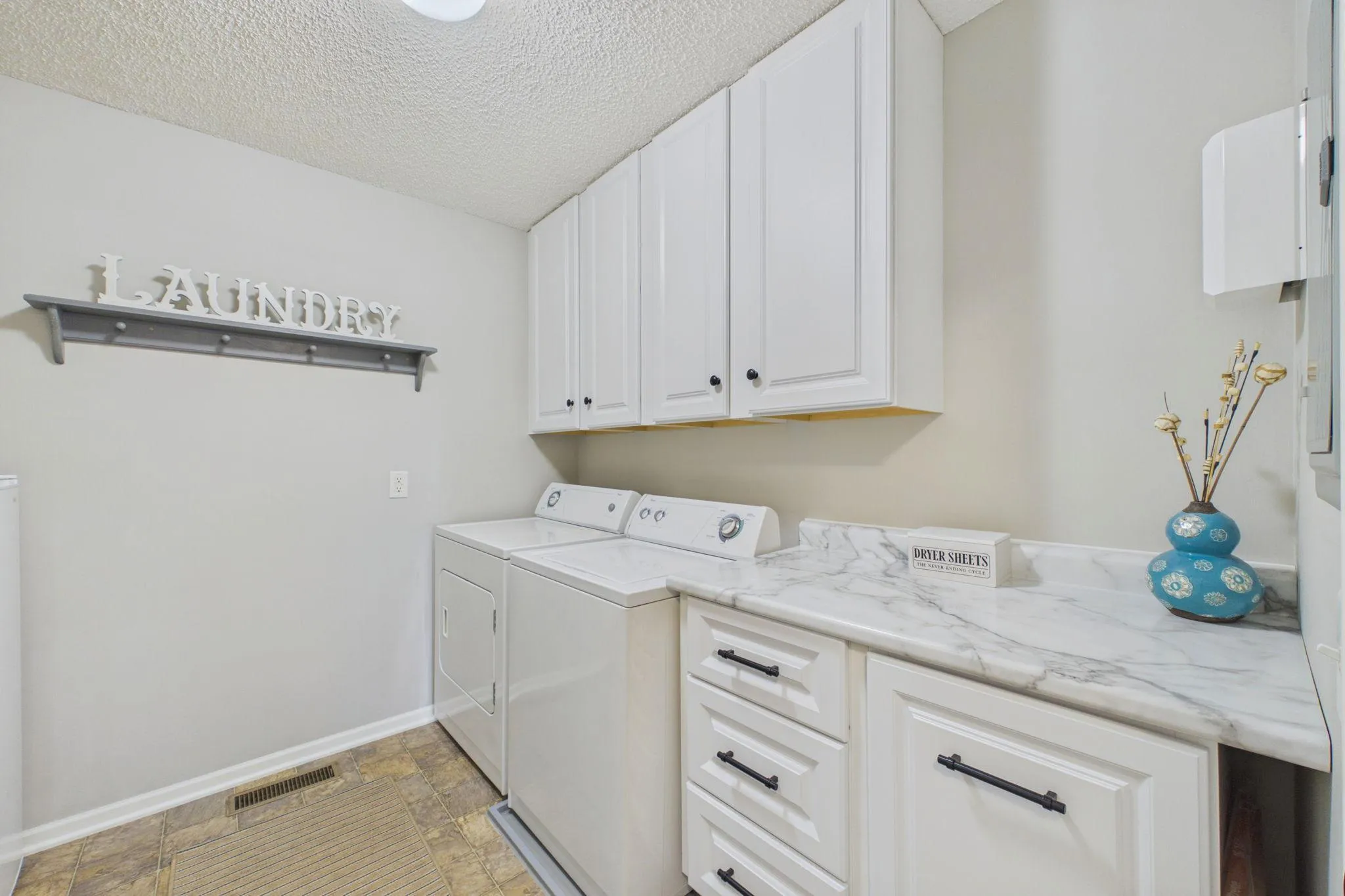 Photo 19 of 1240 County Road D E Unit 3
