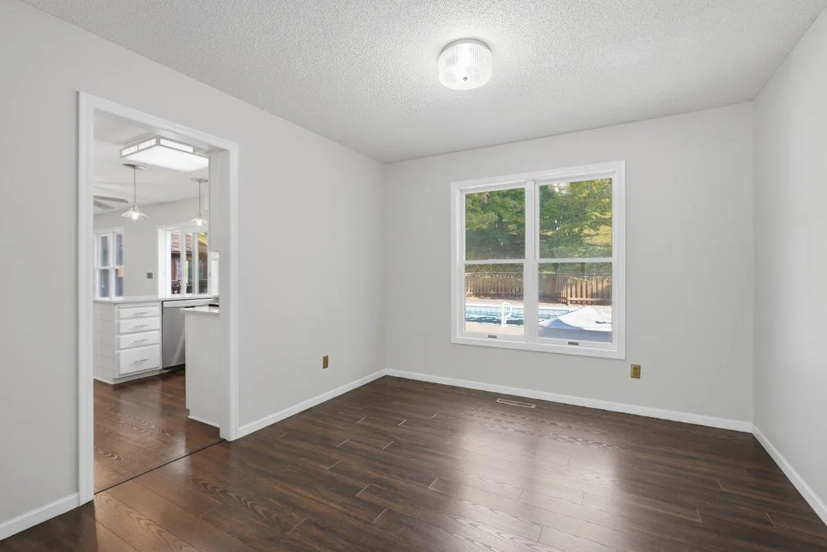 Photo 11 of 1497 Golf View Drive