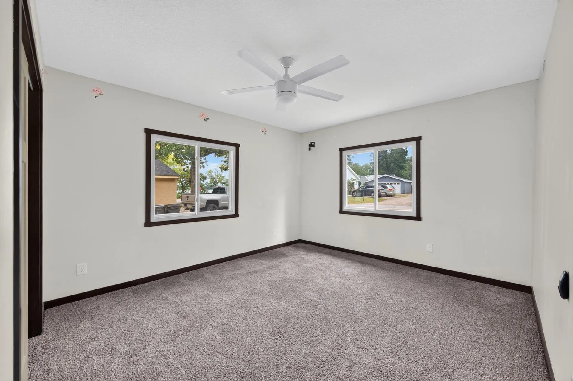 Photo 16 of 210 Euclid Avenue