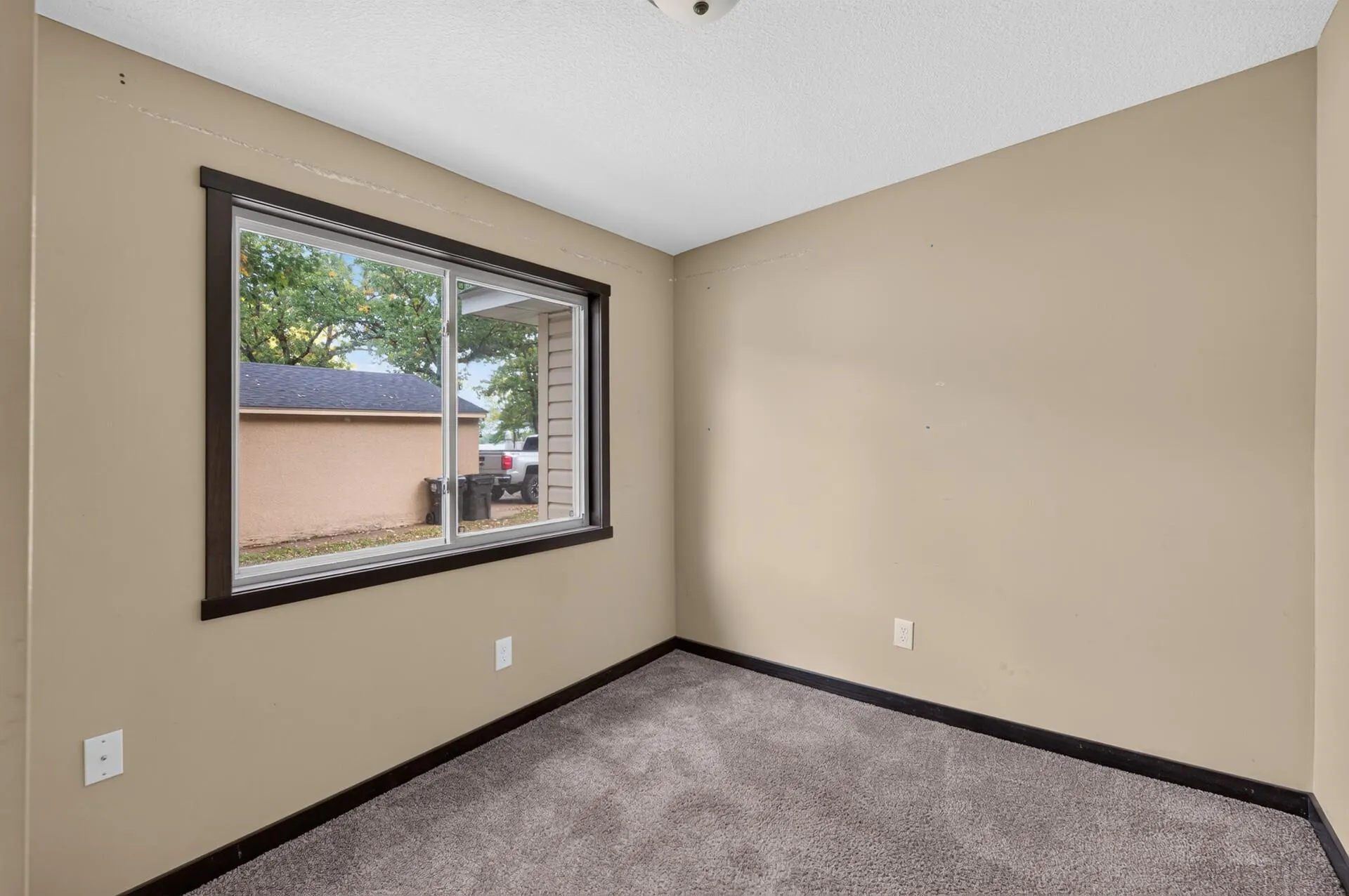 Photo 19 of 210 Euclid Avenue