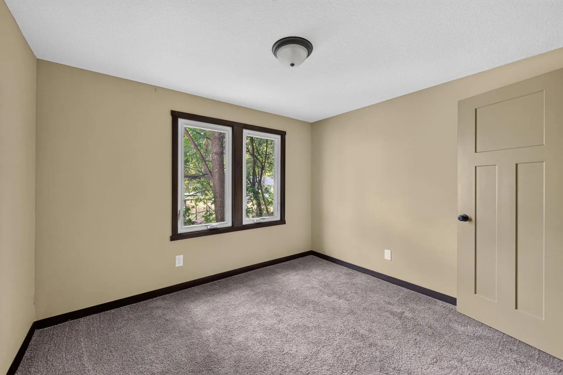 Photo 21 of 210 Euclid Avenue