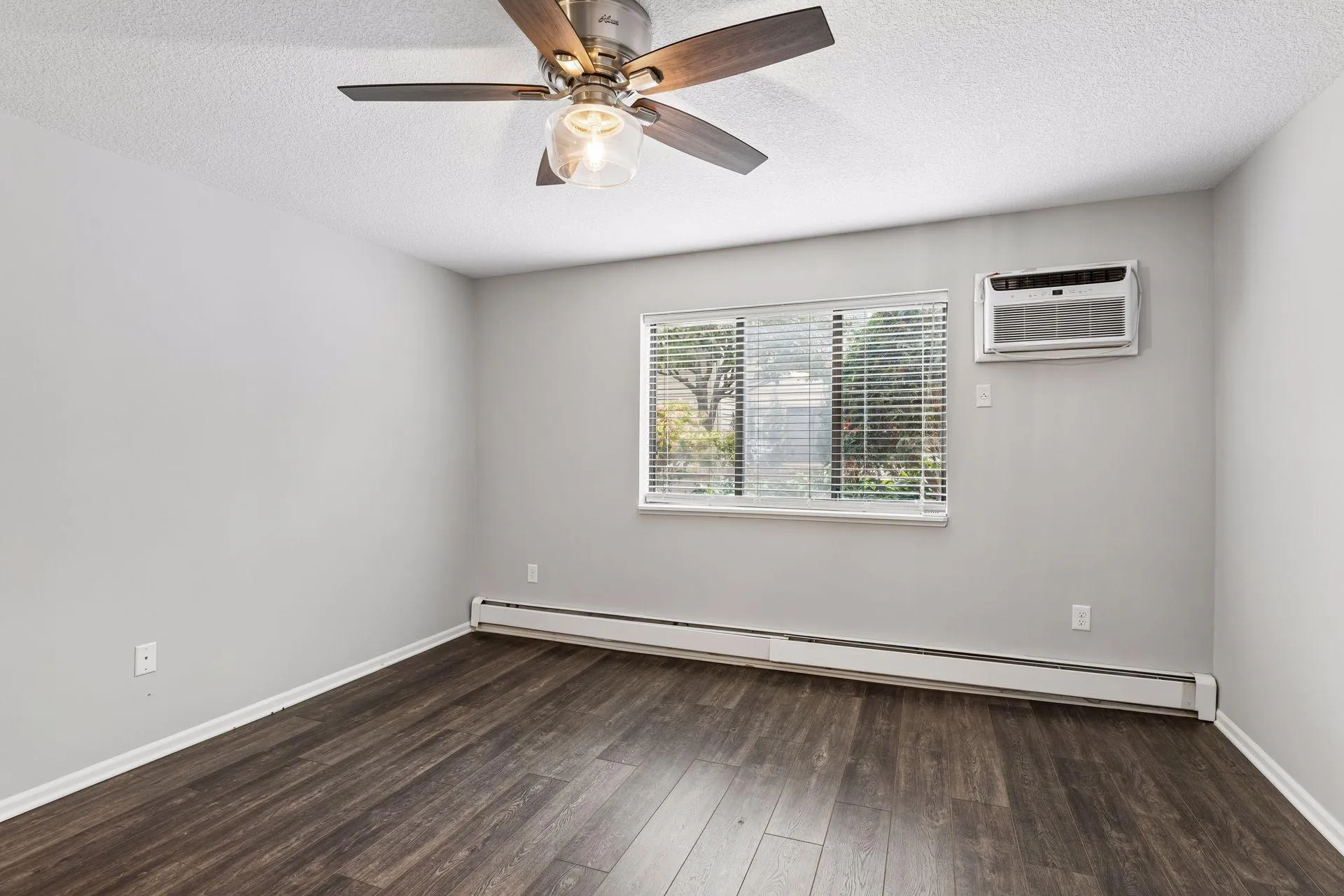 Photo 17 of 7610 York S Avenue Unit 3109
