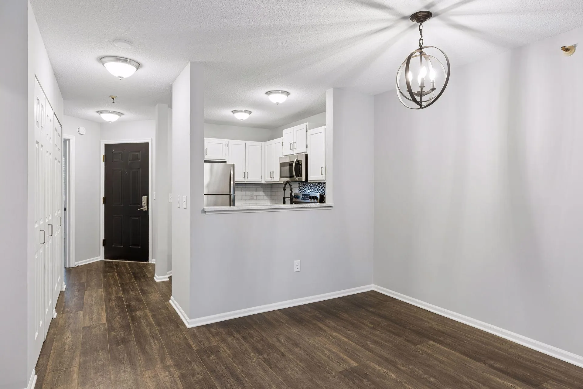Photo 11 of 7610 York S Avenue Unit 3109