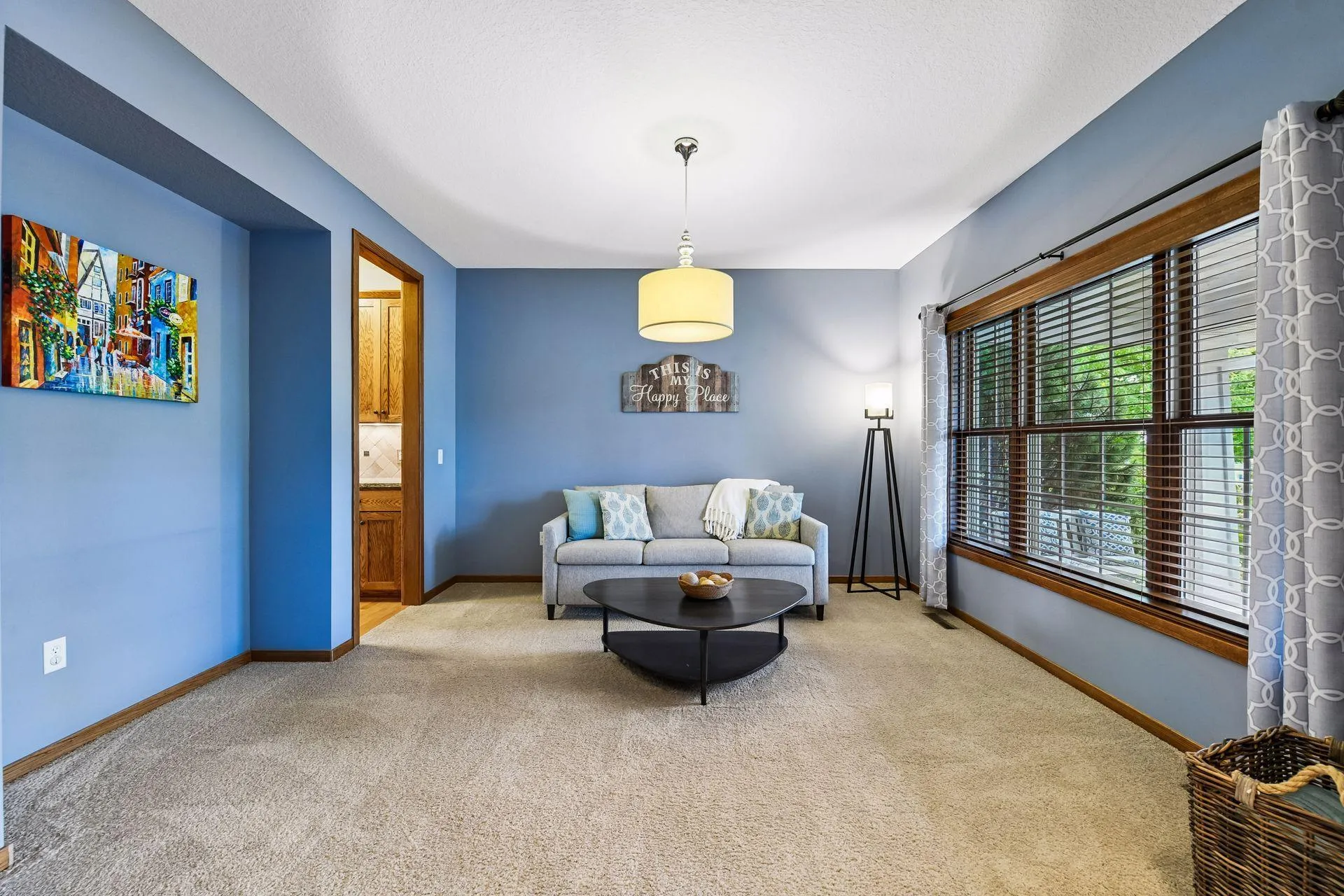 Photo 6 of 7990 Acorn Circle