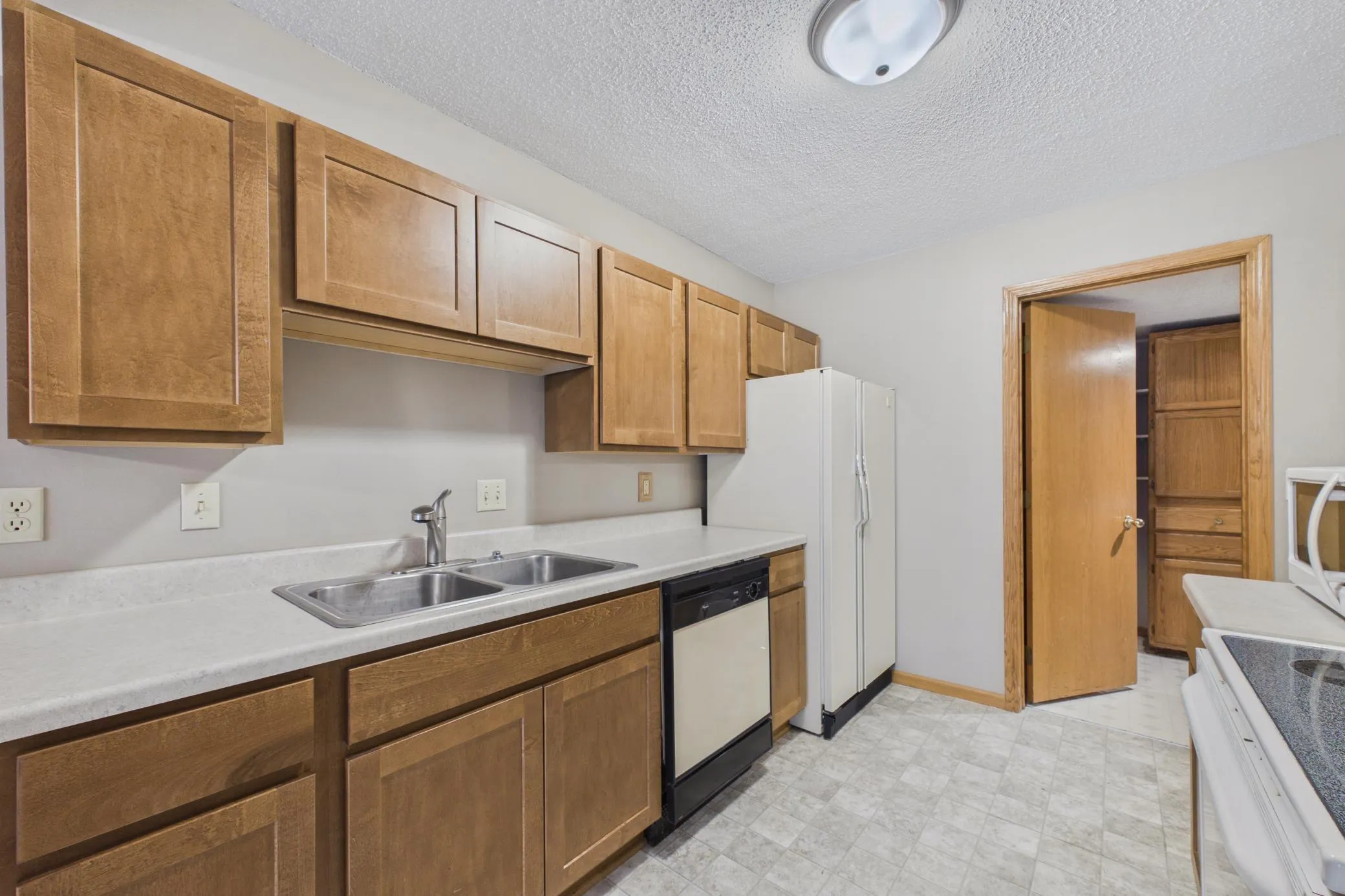 Photo 13 of 3617 Saint Francis Way Unit B
