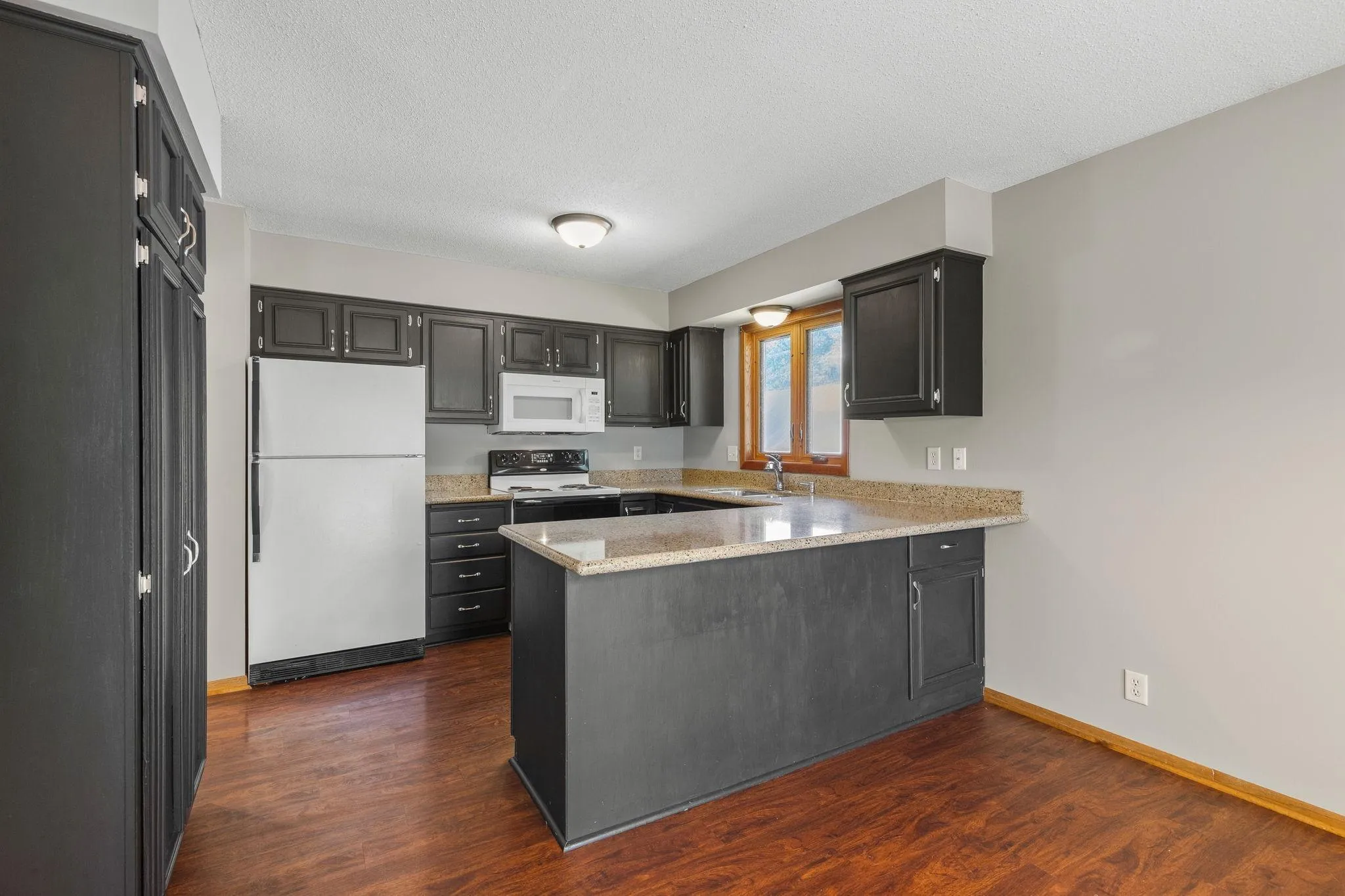 Photo 20 of 1719 Cudd Circle