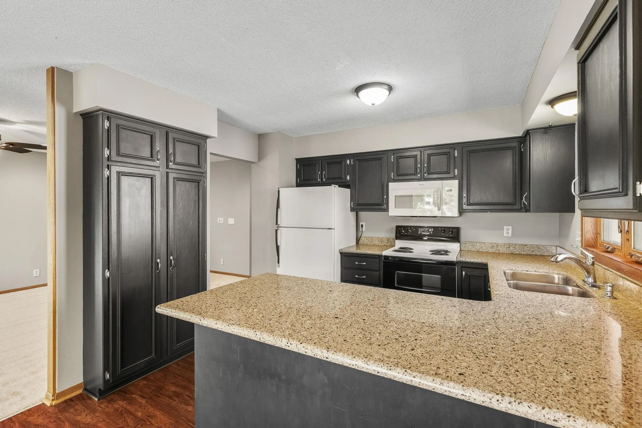 Photo 7 of 1719 Cudd Circle