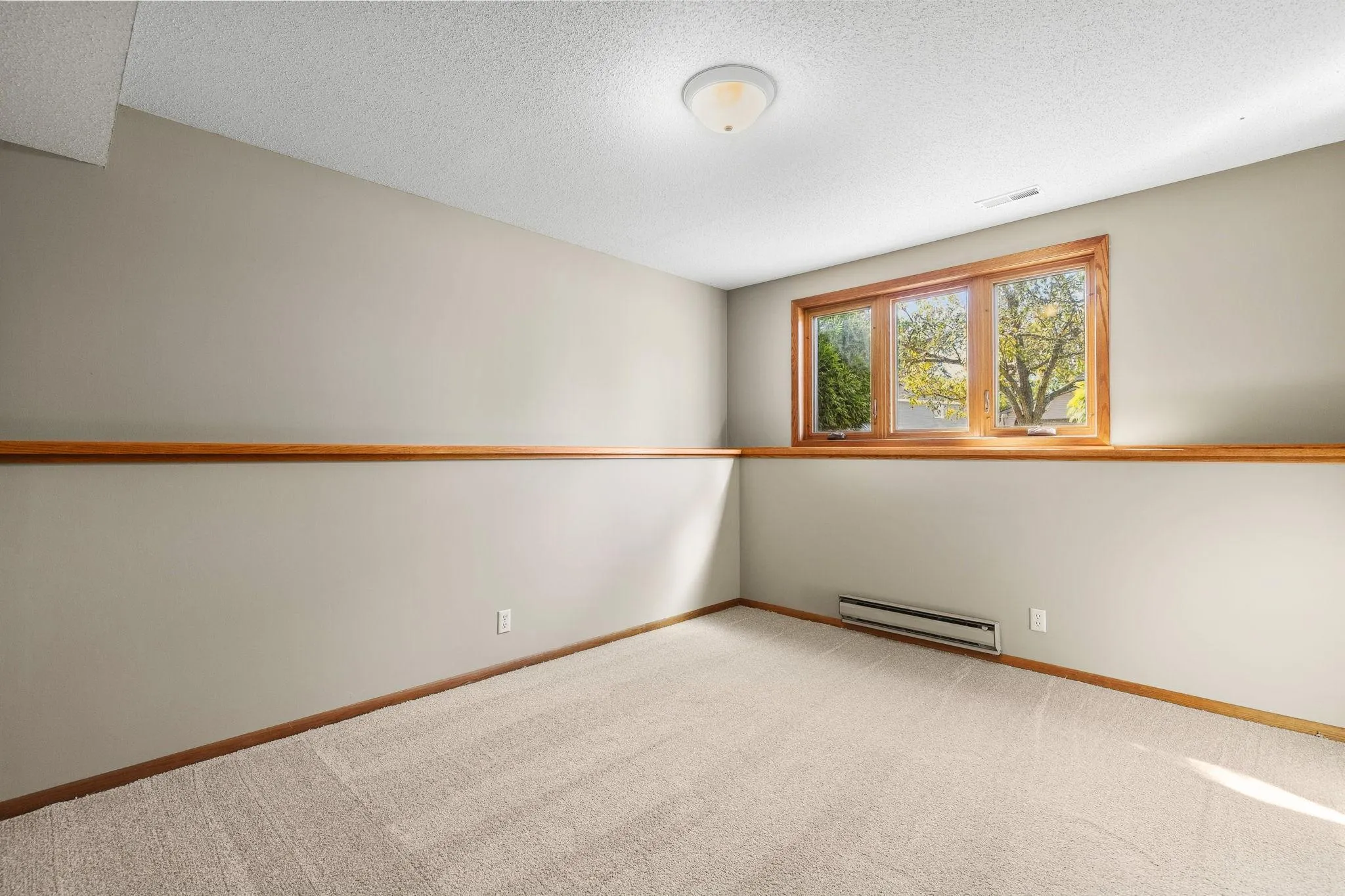 Photo 28 of 1719 Cudd Circle