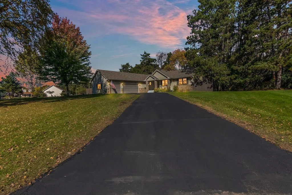 Photo 4 of 435 147th Ne Lane