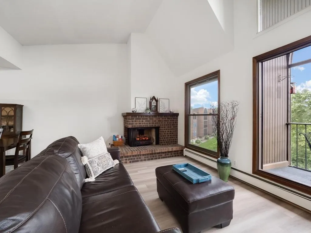 Photo 6 of 9700 Portland S Avenue Unit 331