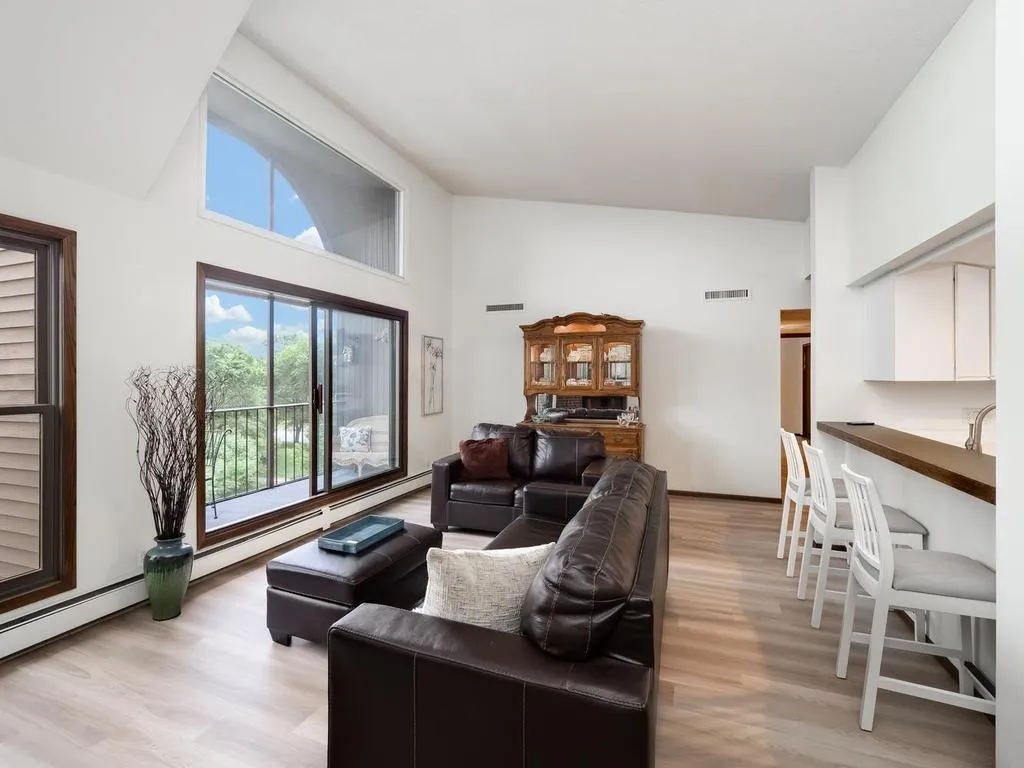 Photo 5 of 9700 Portland S Avenue Unit 331