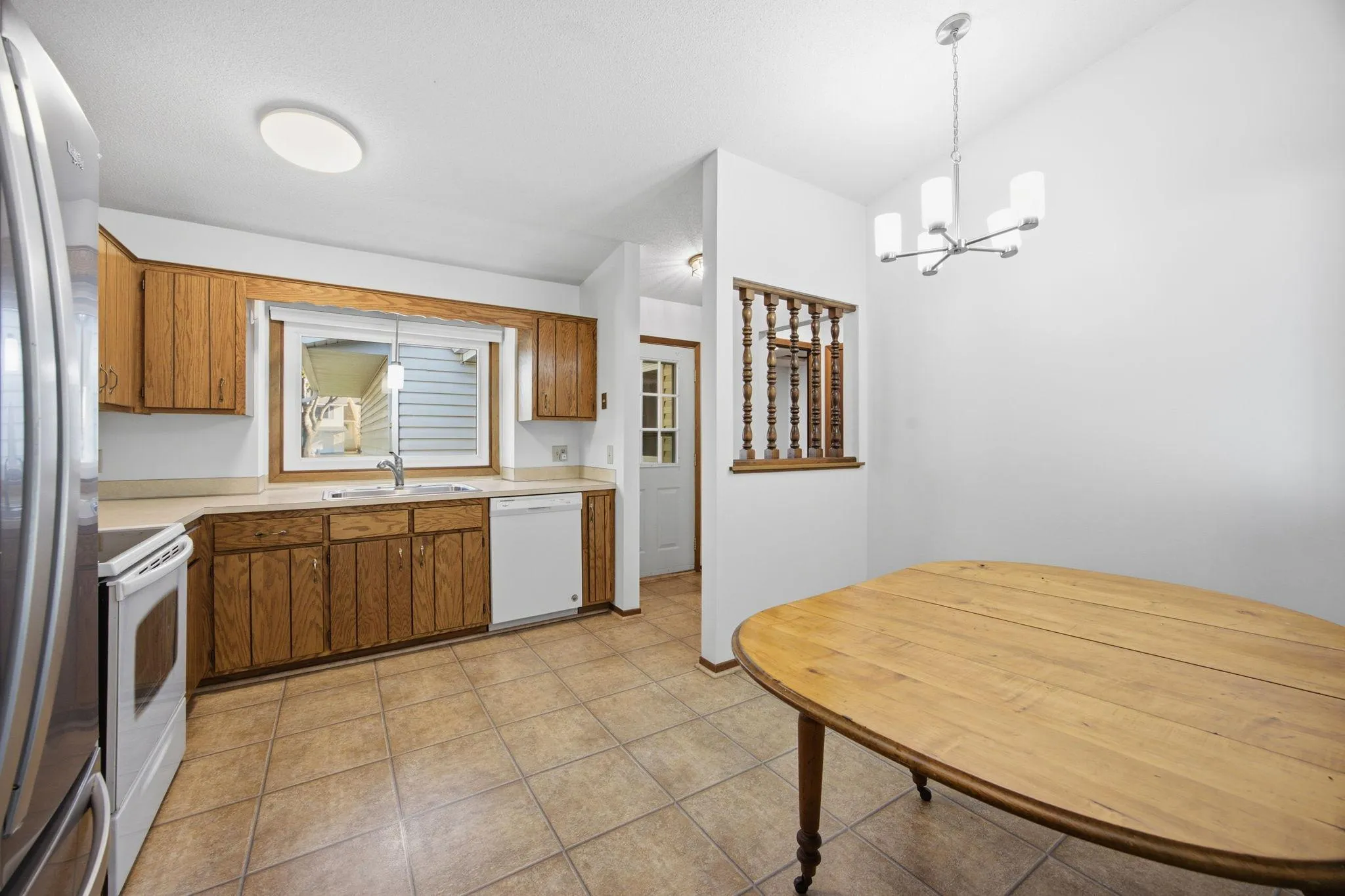 Photo 9 of 290 Pleasure Creek Drive