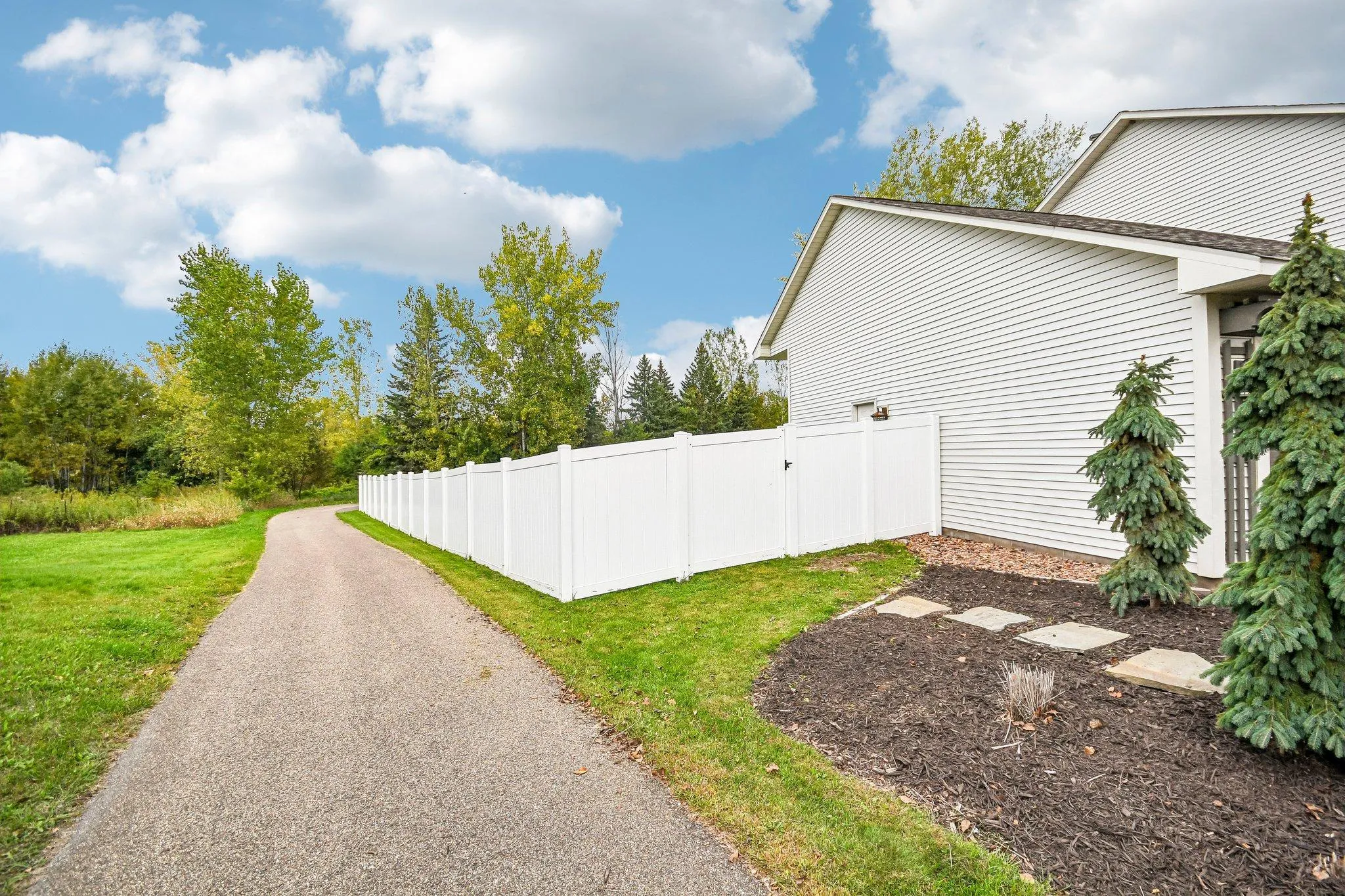 Photo 41 of 1075 Fallbrook Lane