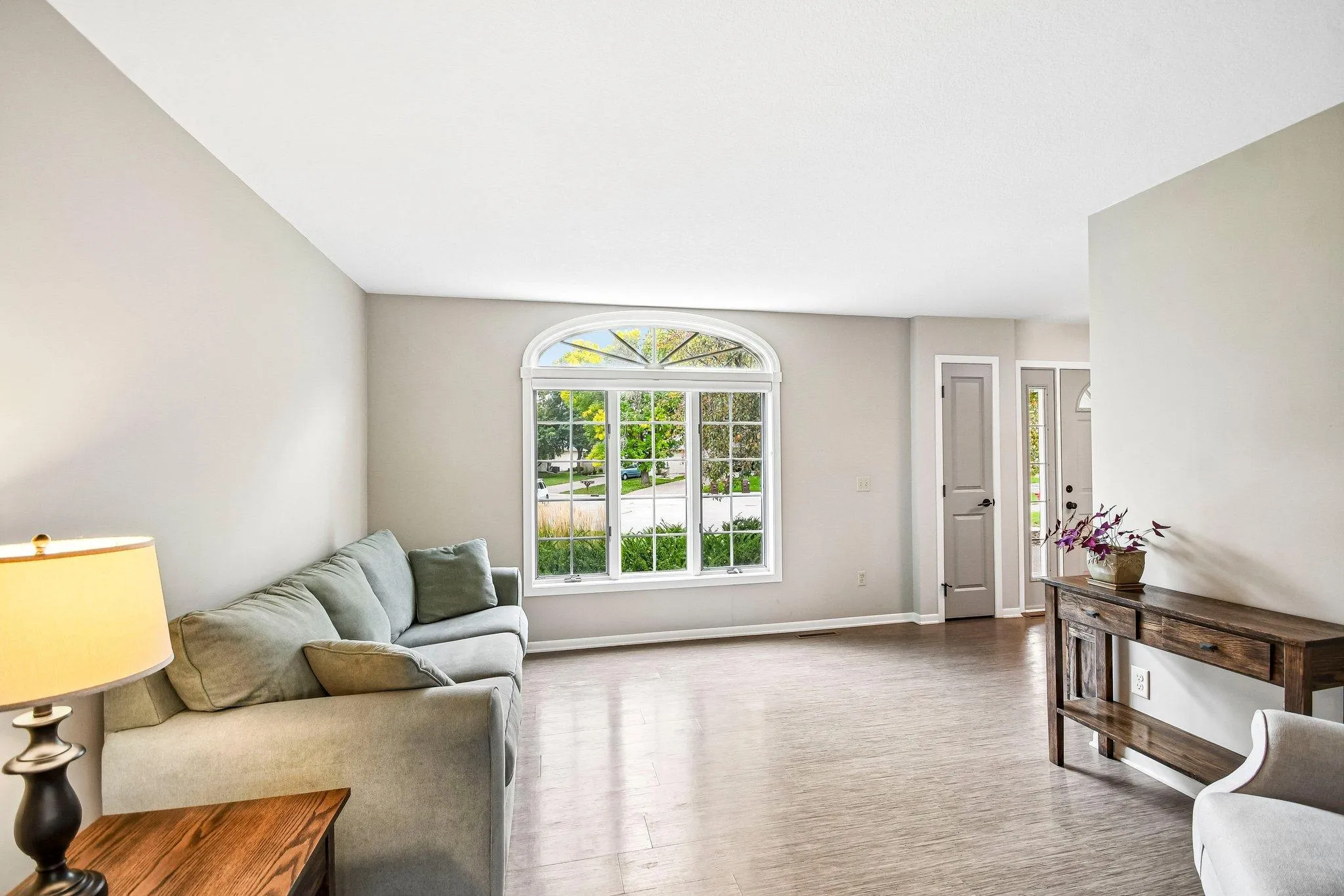 Photo 14 of 1075 Fallbrook Lane