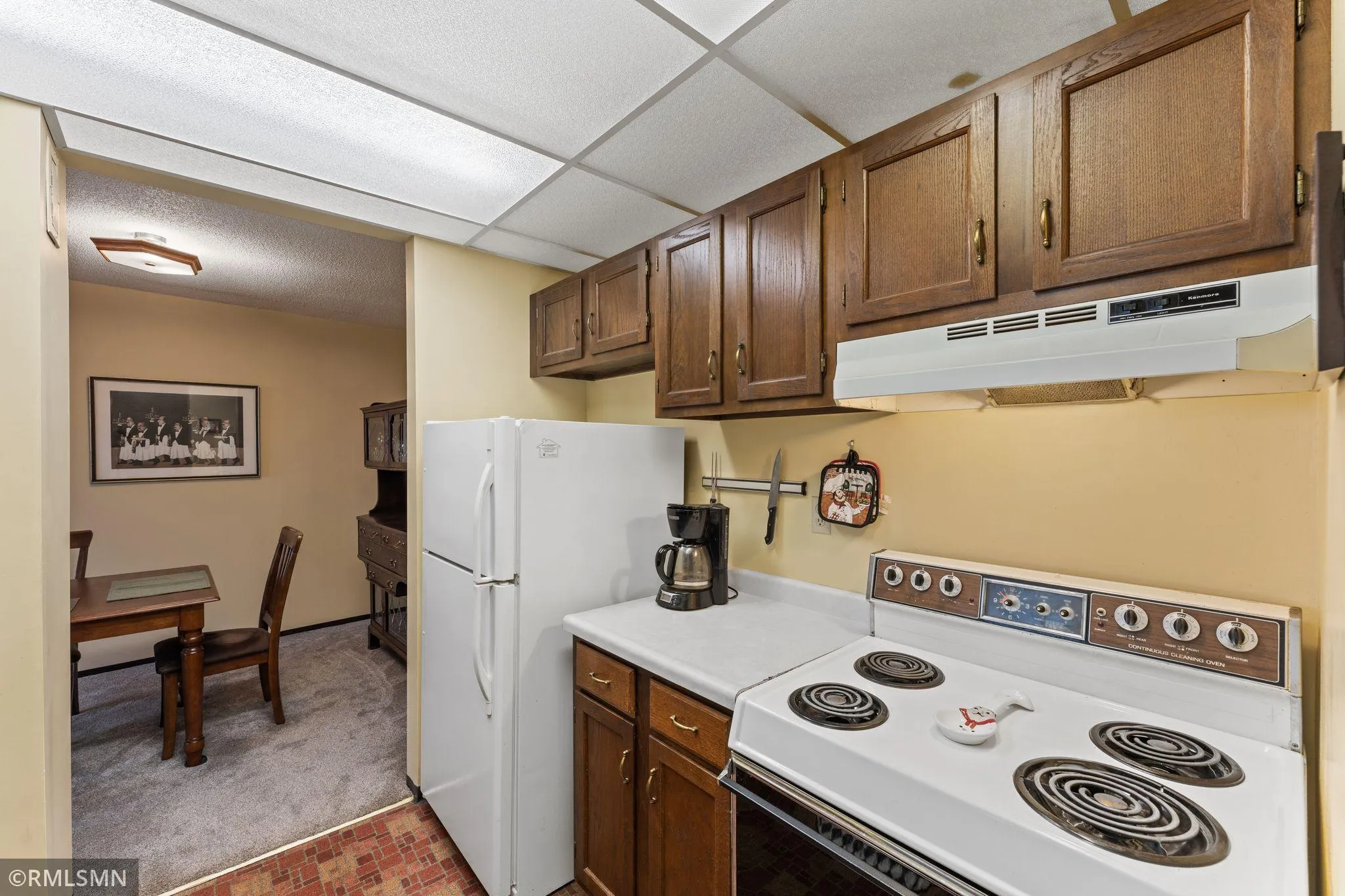 Photo 8 of 1181 Edgcumbe Road Unit 1005