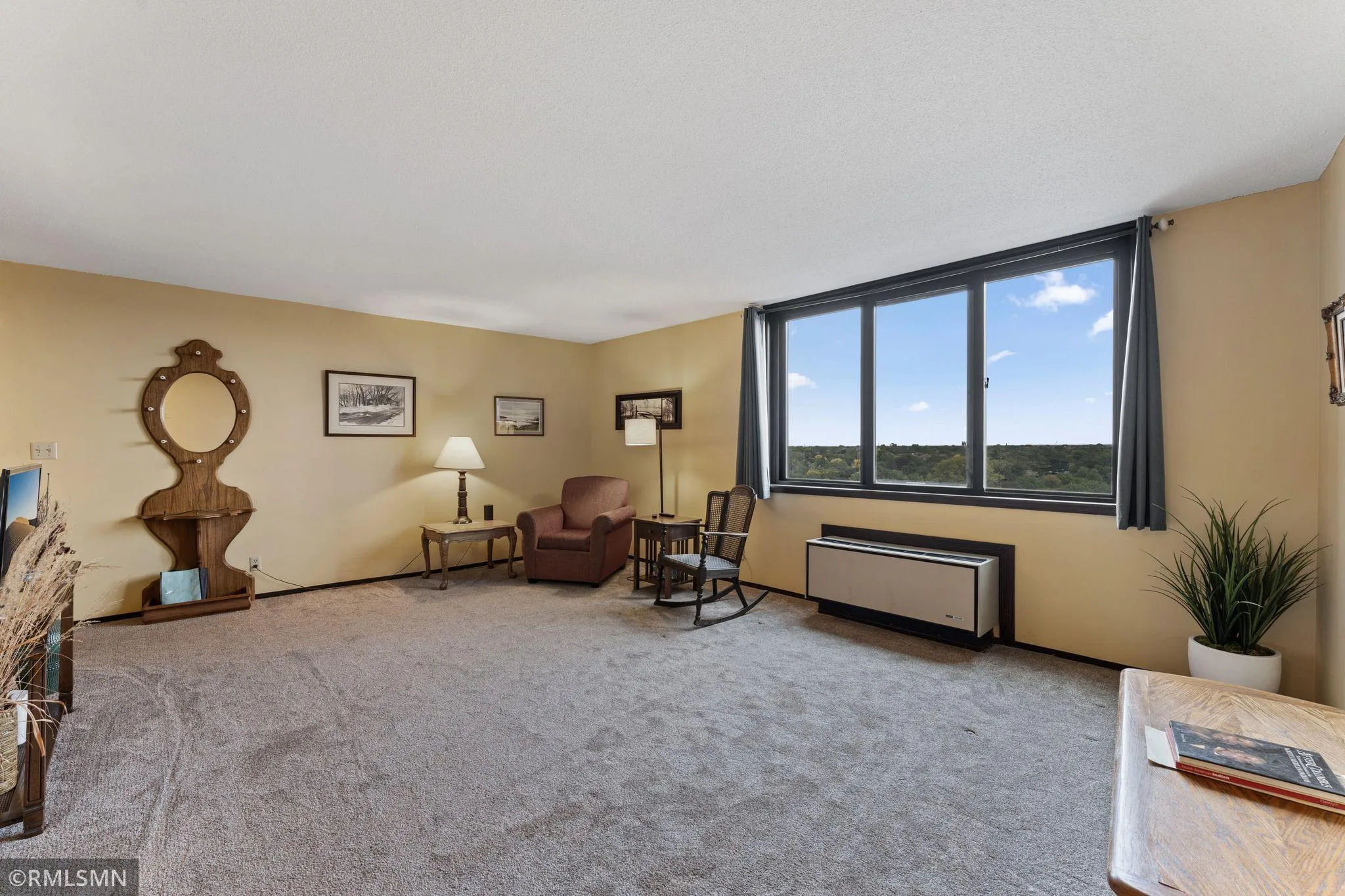 Photo 6 of 1181 Edgcumbe Road Unit 1005