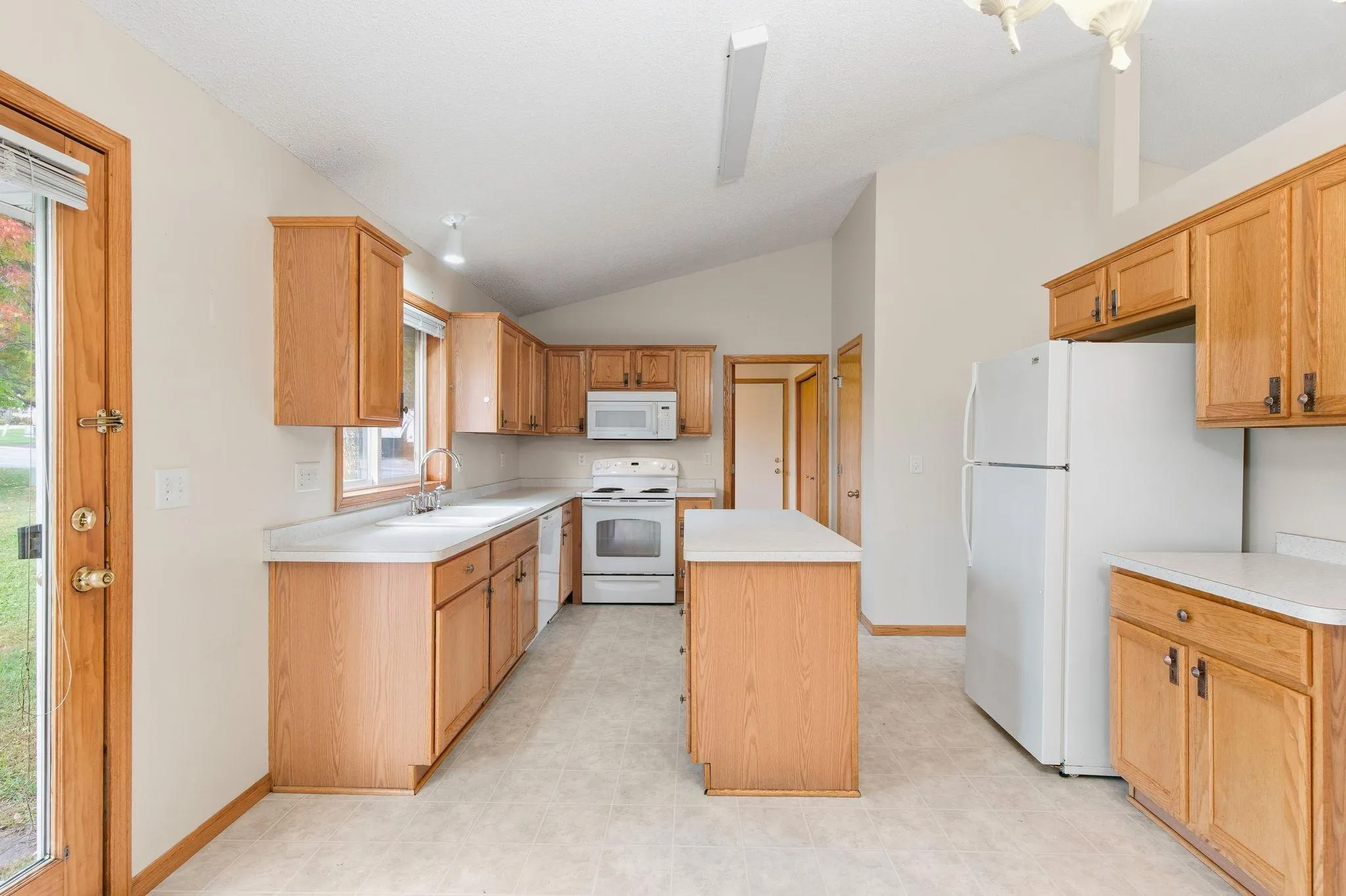 Photo 17 of 400 Durango Drive