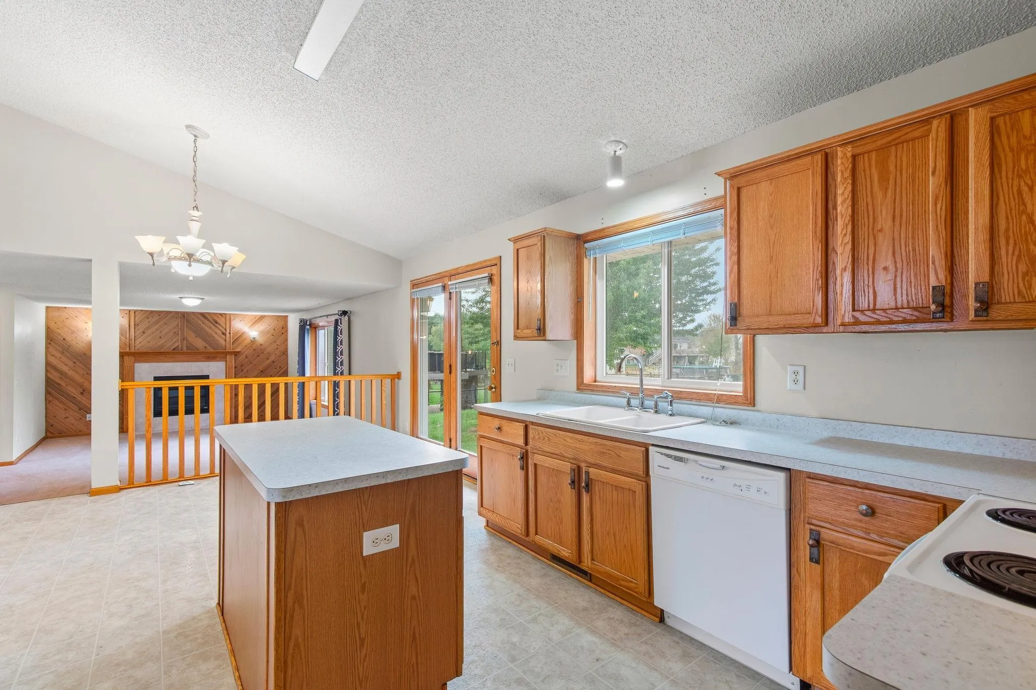 Photo 13 of 400 Durango Drive