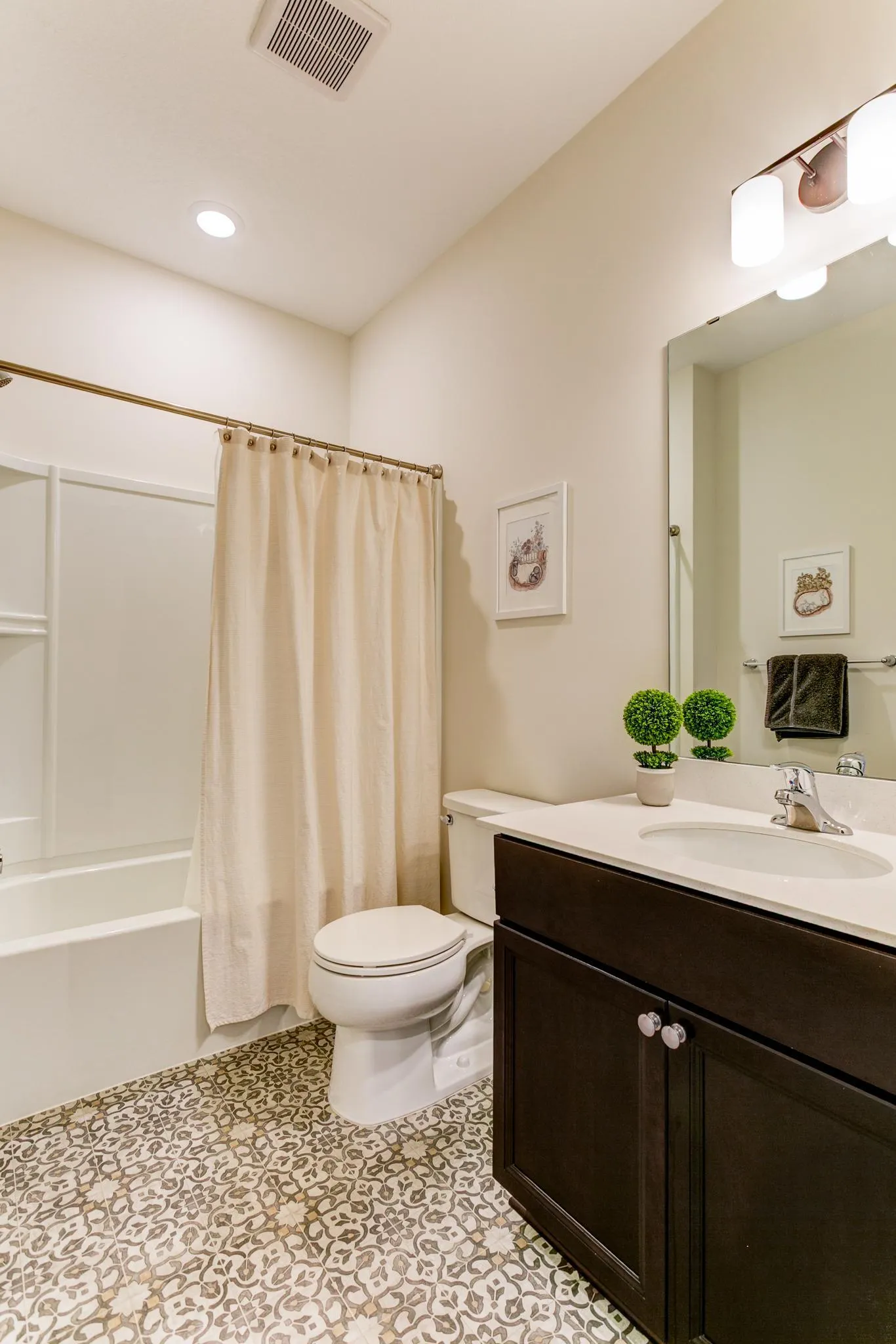 Photo 18 of 1202 Gretz Way