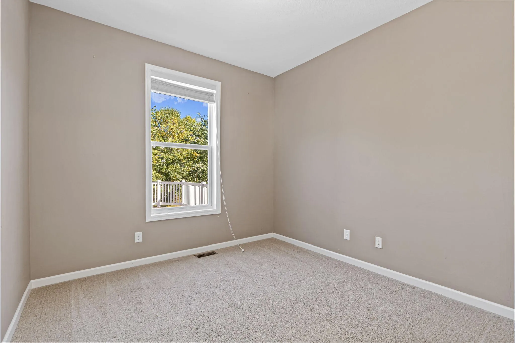 Photo 18 of 626 Eastgate Parkway