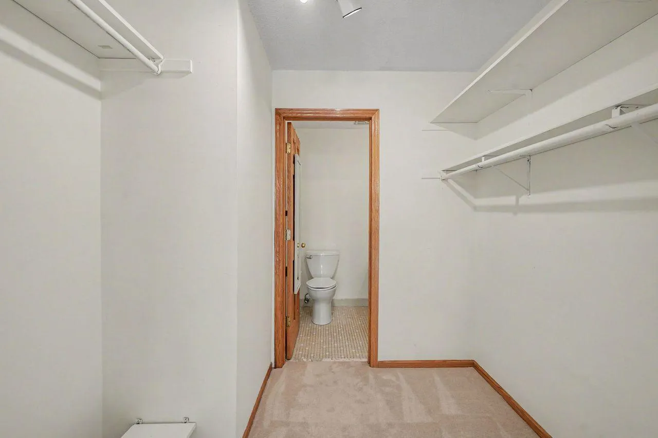 Photo 12 of 205 Barry S Avenue Unit 207