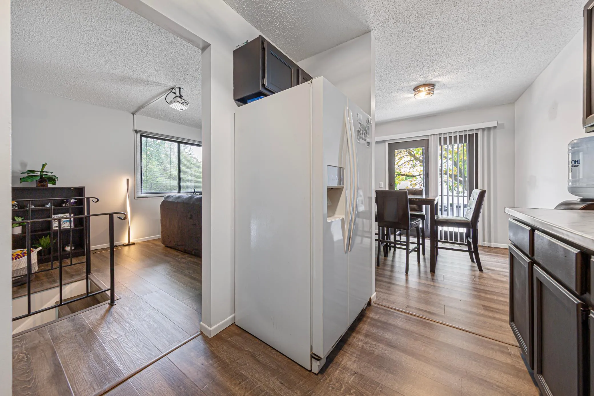 Photo 9 of 15552 Claret W Avenue