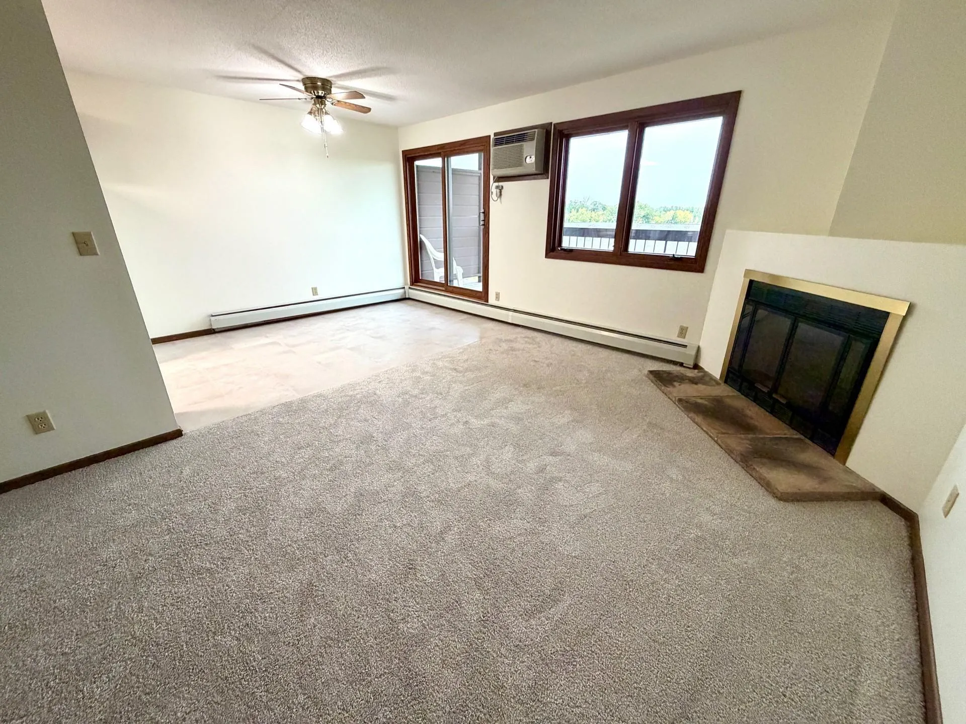 Photo 4 of 4350 Trenton N Lane Unit 311