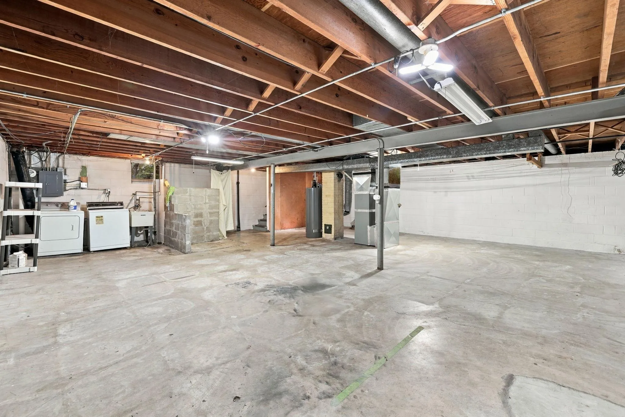 Photo 14 of 1114 Harmon Avenue