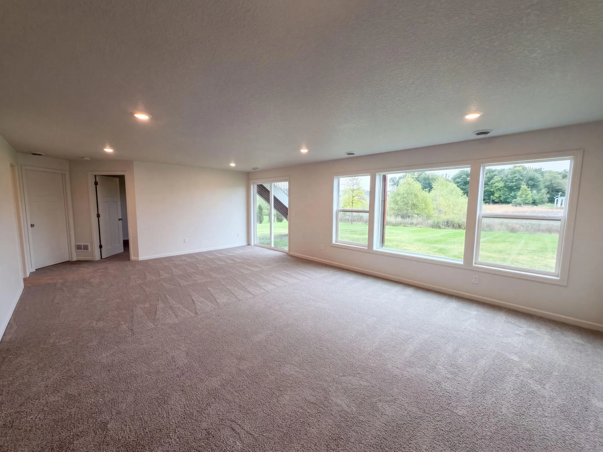 Photo 9 of 4607 128th Ne Circle