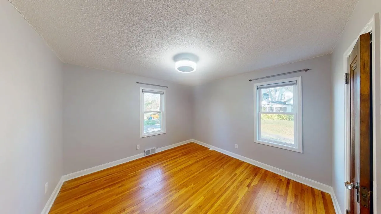 Photo 12 of 13510 Knollway N Drive