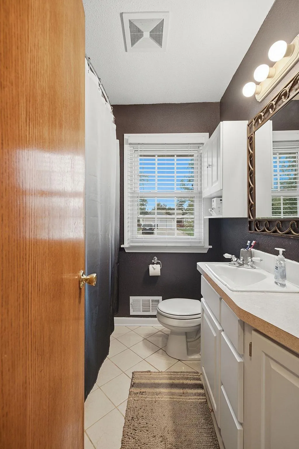 Photo 32 of 14760 Cambrian W Avenue