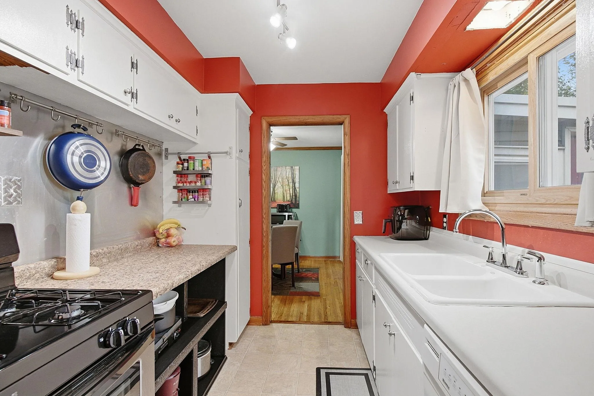 Photo 17 of 14760 Cambrian W Avenue