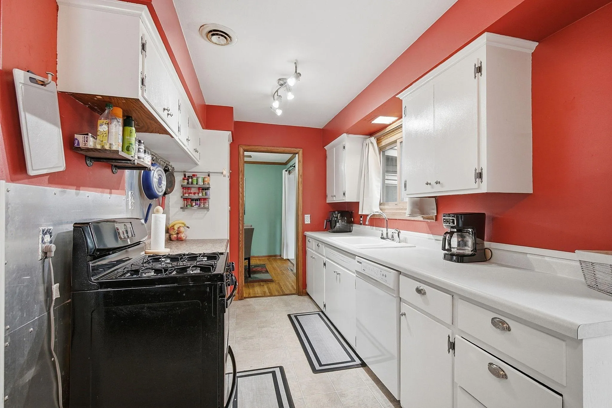 Photo 13 of 14760 Cambrian W Avenue