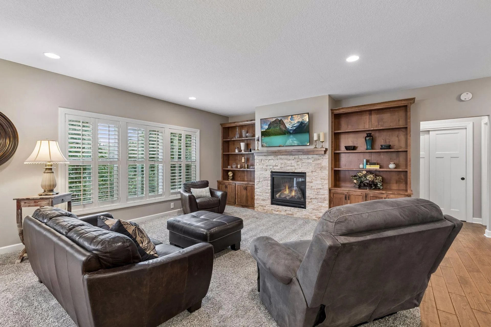 Photo 10 of 12844 Garrett Court